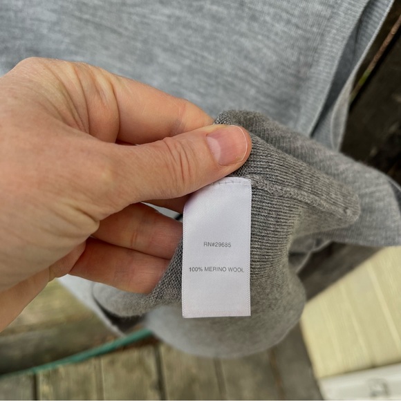 Pendleton Merino Wool Round Neck Sleeveless Sweater Vest Gray Sz XL Petite - Picture 4 of 8